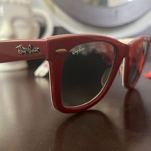 Ray ban red wayfarers